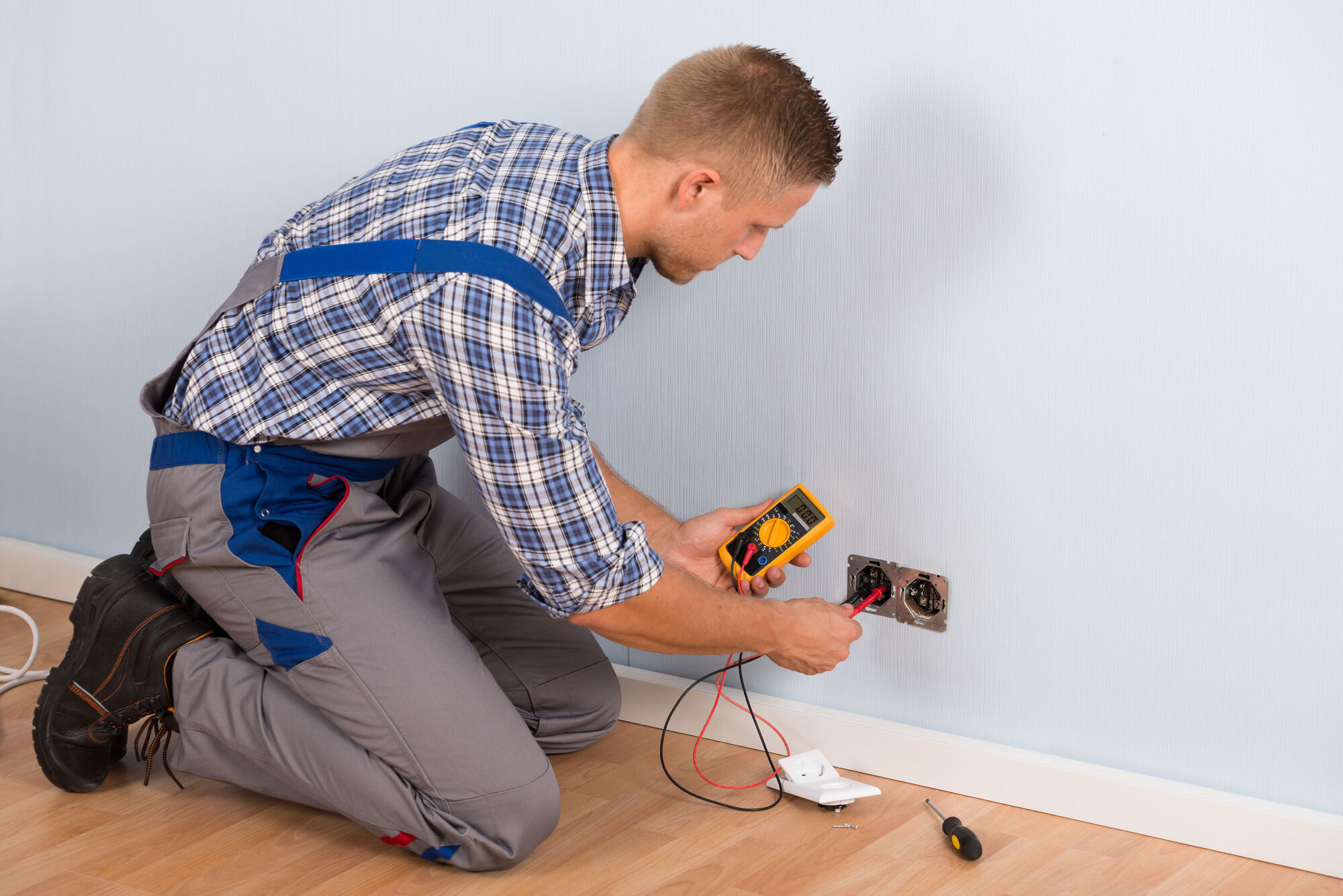 Electrician PAT Testing. Electrician PAT Testing.