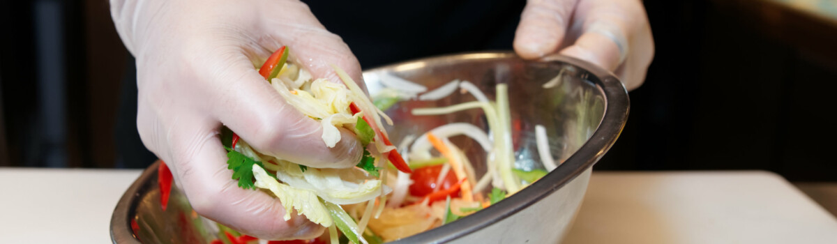 Preparing food safely