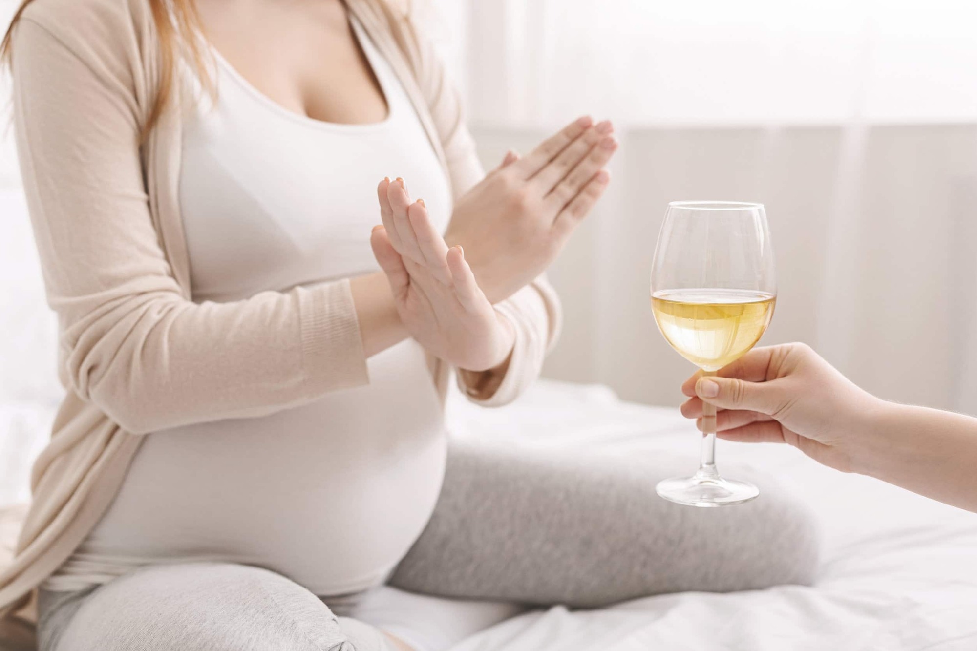 Woman refusing alcohol when pregnant Woman refusing alcohol when pregnant