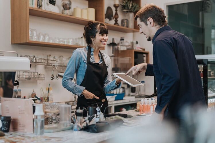 How to Become a Barista | Hours, roles, qualifications & earnings