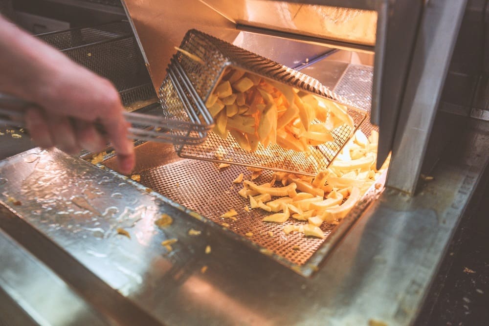 Safely storing food in a fish and chip shop Safely storing food in a fish and chip shop