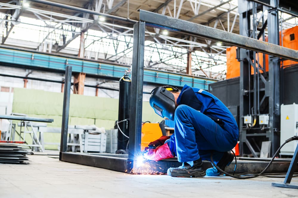 Health and Safety Guide for Welders 2 What training should welders take?
