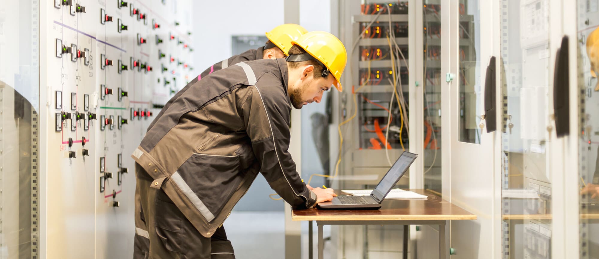 Health and Safety Guide for Electricians 2 Health and Safety for Electricians