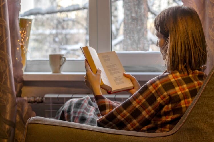 Reading to aid relaxation and management of BPD