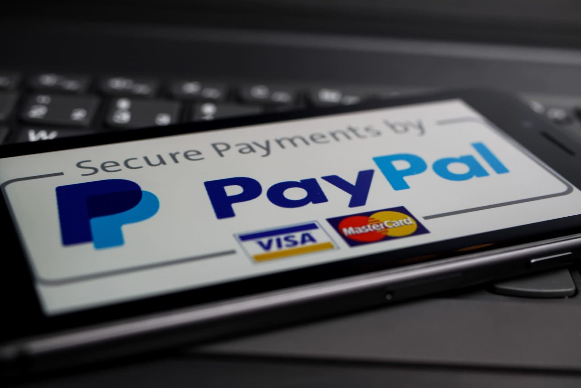 How Advanced Technologies are Tackling Money Laundering 3 PayPal and Visa real-time transactions
