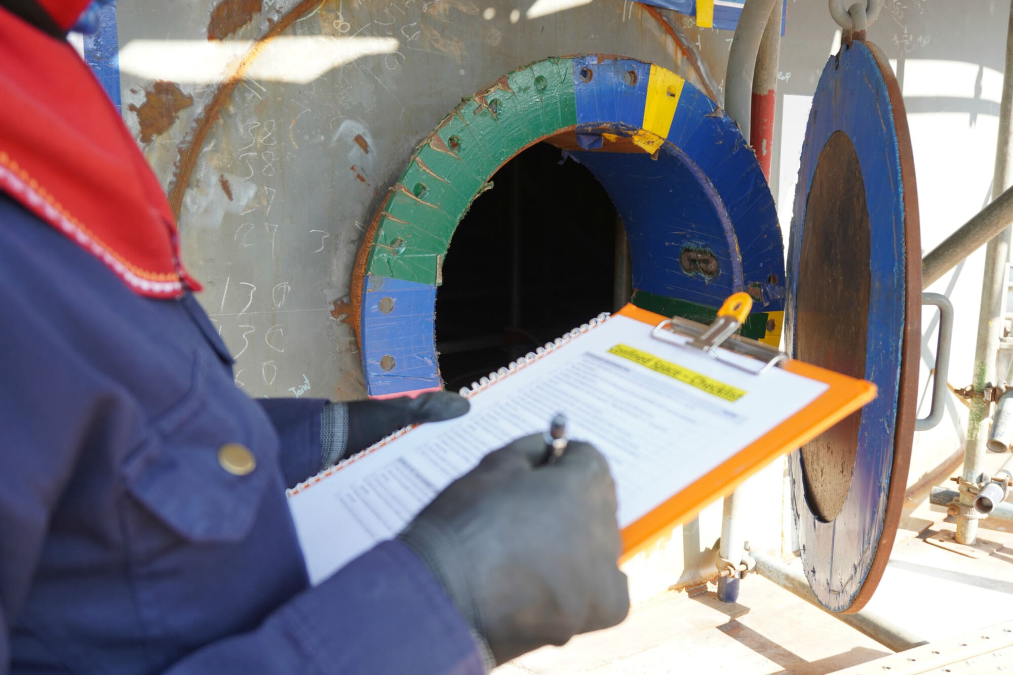 Laws around working in confined spaces Laws around working in confined spaces