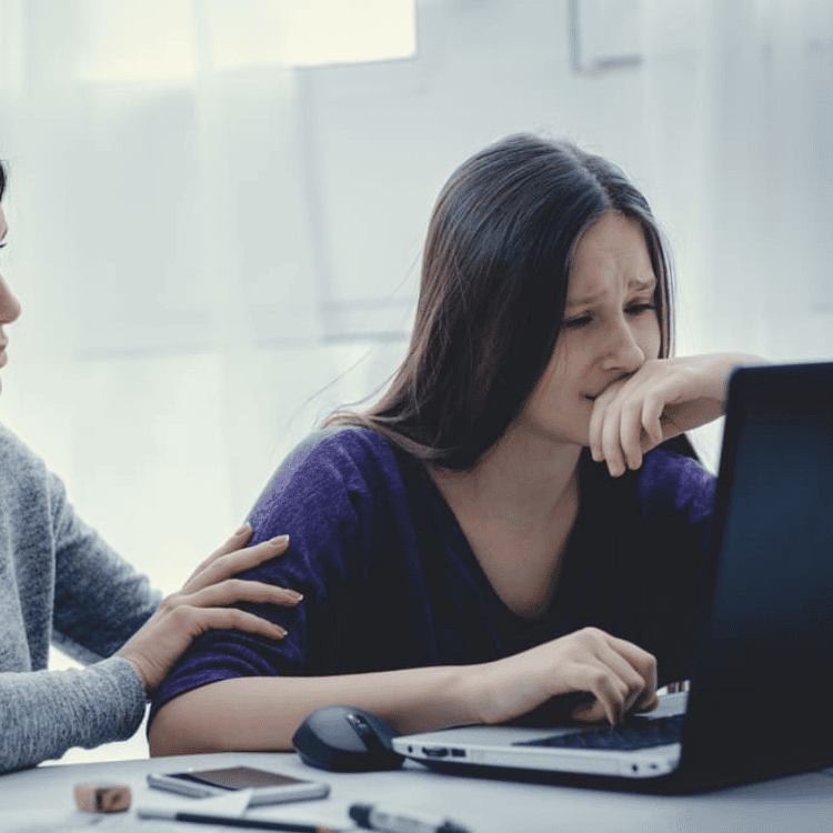 Safeguarding Children Online 1