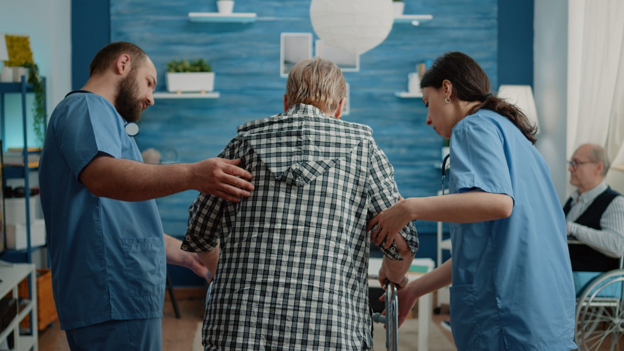 Dealing with resistance in care 4 Carers supporting eachother