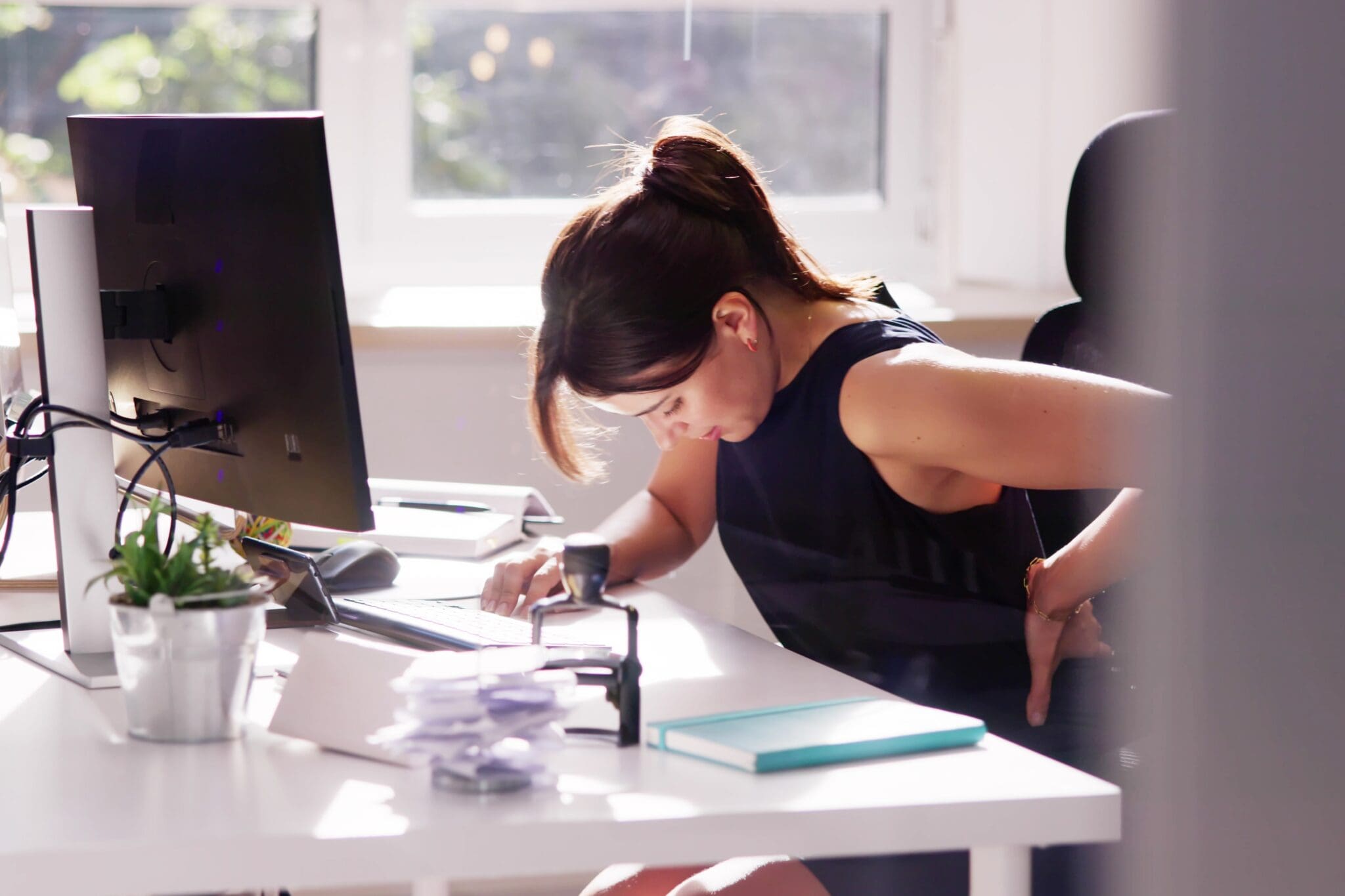 Ergonomics in the workplace 2 Lower back pain