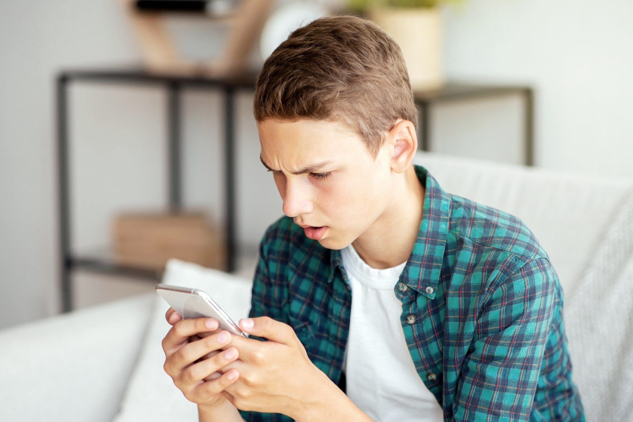 What is youth radicalisation