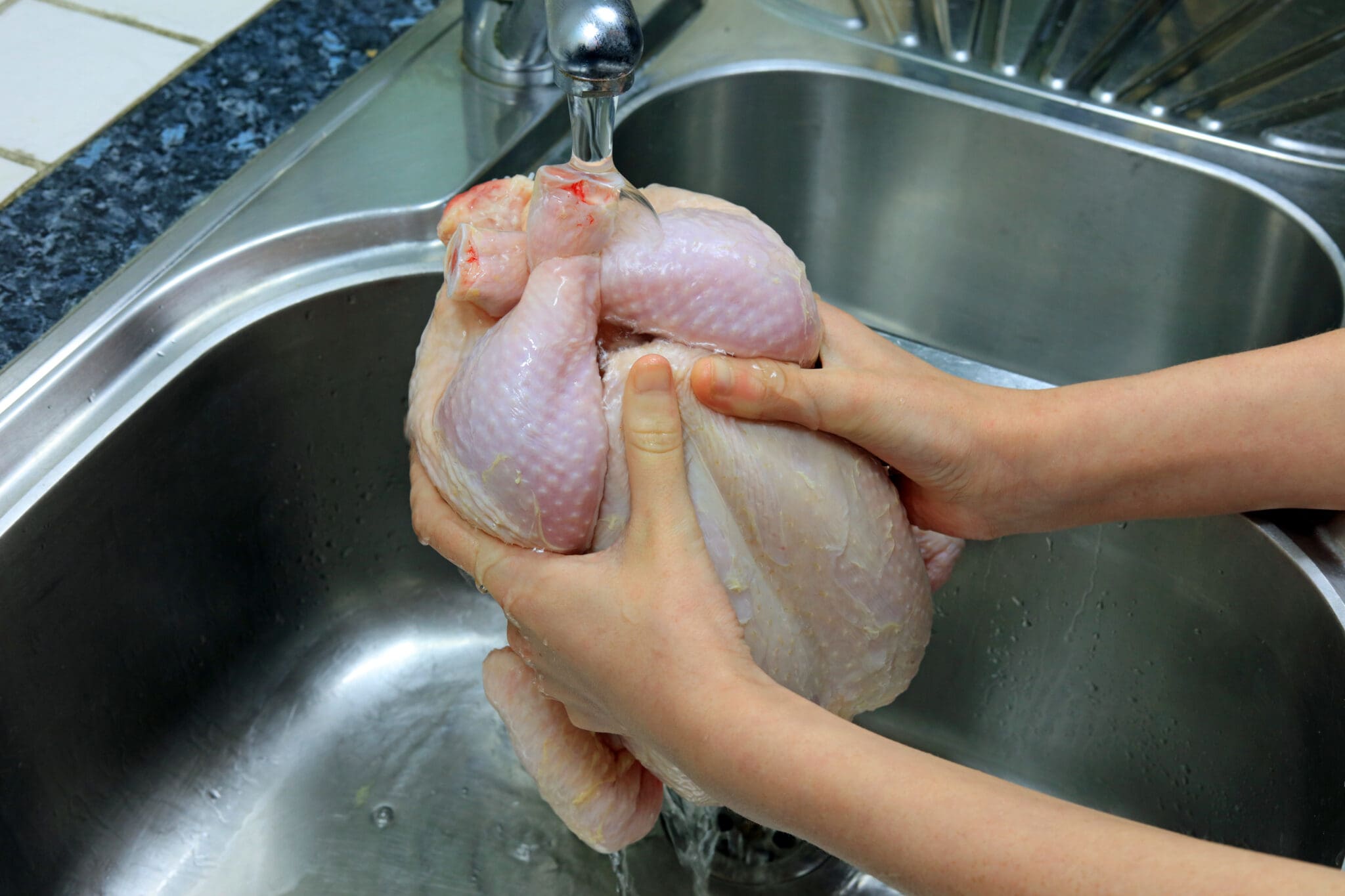 Should you wash raw chicken